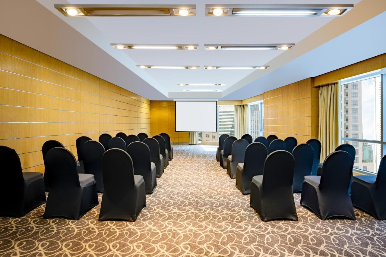 Qabila Westbay Hotel By Marriott Doha Exterior foto Meeting room