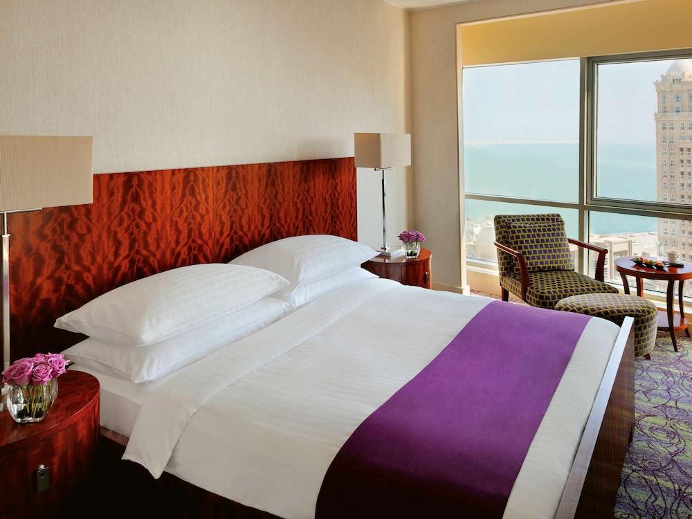 Qabila Westbay Hotel By Marriott Doha Exterior foto A bedroom at the Jumeirah Atlantis