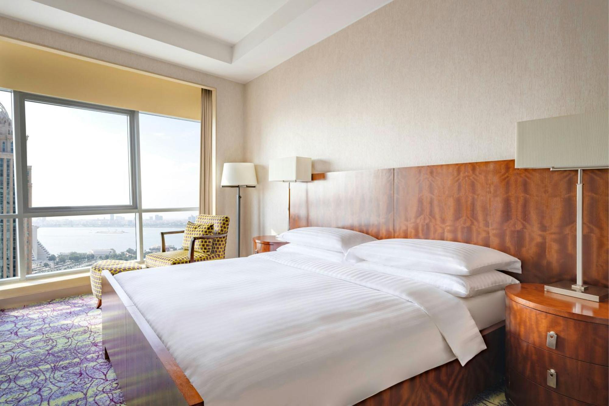 Qabila Westbay Hotel By Marriott Doha Exterior foto A bedroom at the hotel