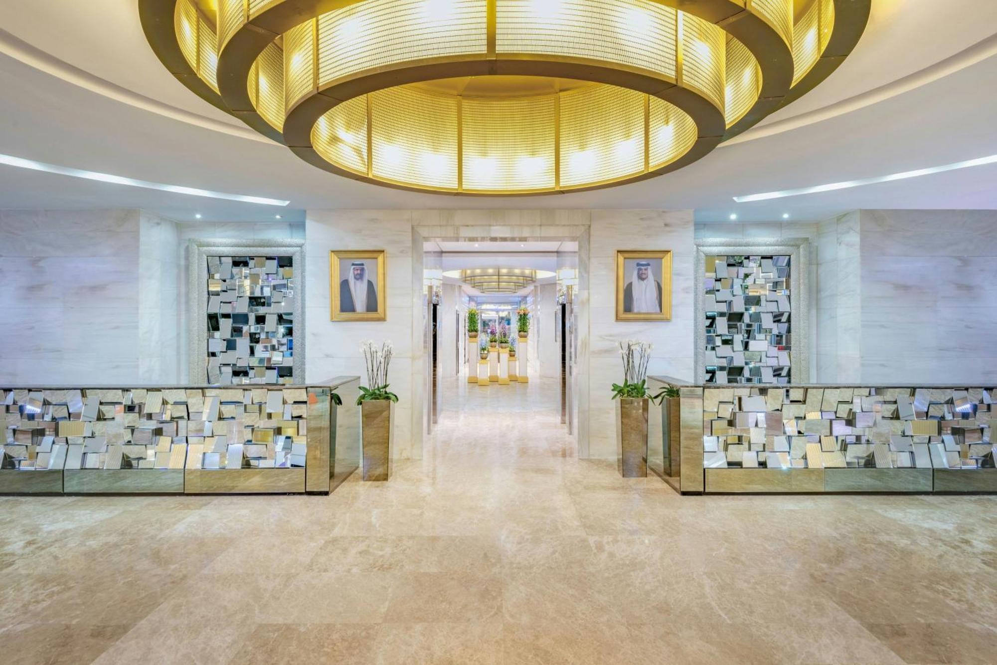 Qabila Westbay Hotel By Marriott Doha Exterior foto Lobby